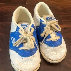 Vintage Nike Baby shoes size 5